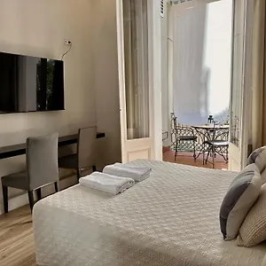 2* Гостевой дом Casa Consell Gran Via,